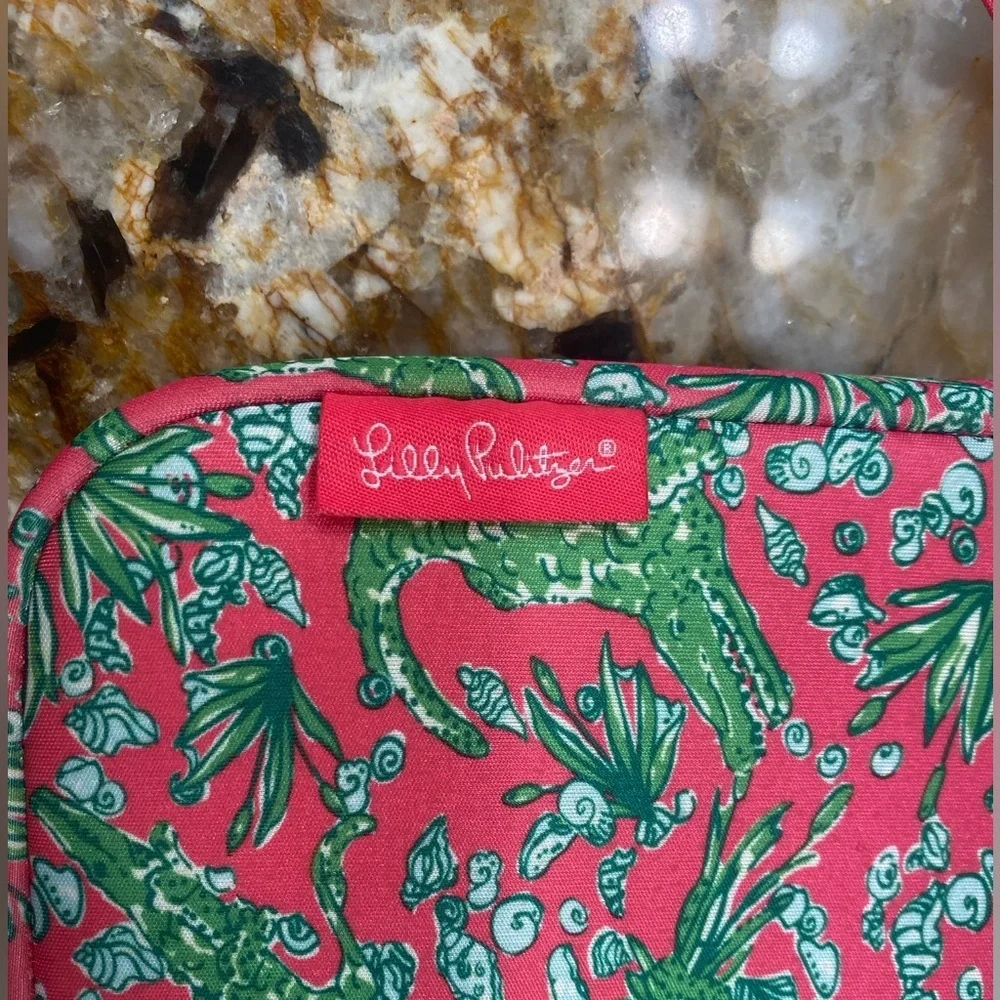 Lilly Pulitzer crocodile tablet sleeve pink NWOT